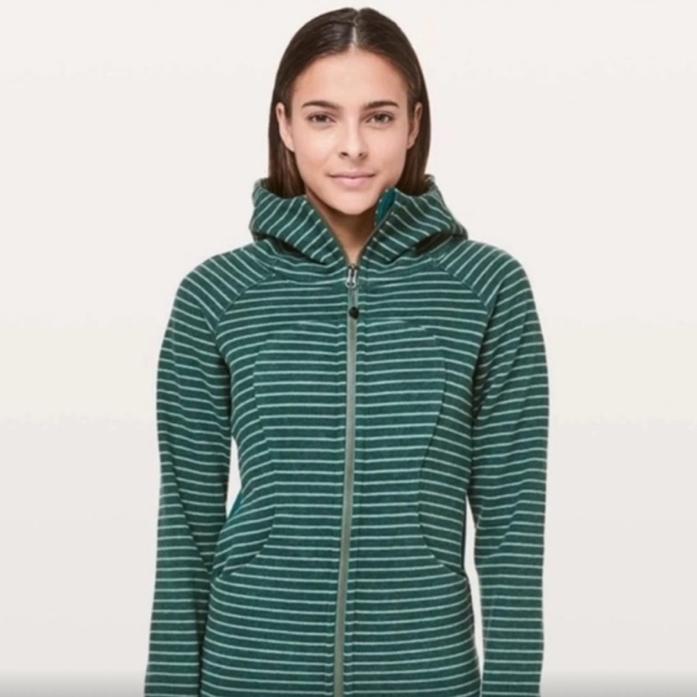 Lululemon scuba 4